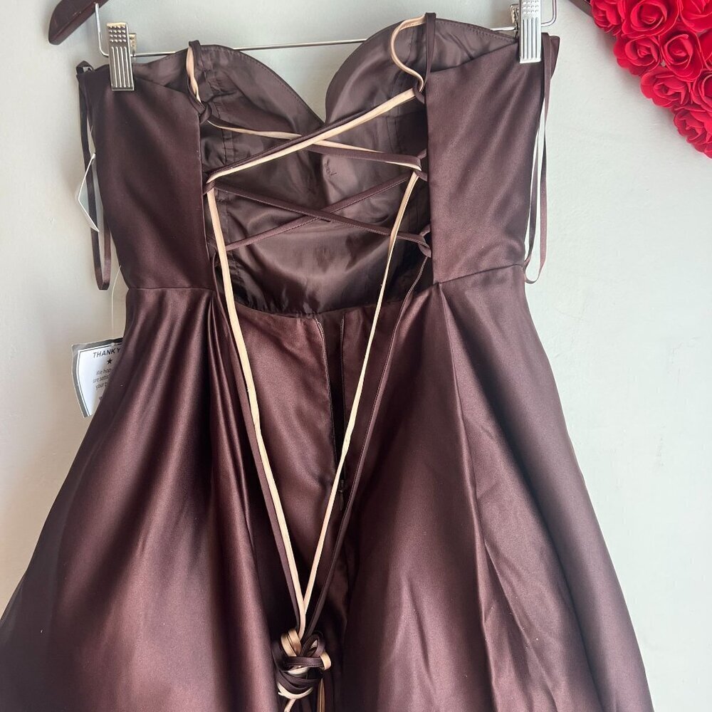 Blondie Nites Lamour Lace-Up Mini Satin Skater Dress Sz 7 in Brown Chocolate - Picture 8 of 13